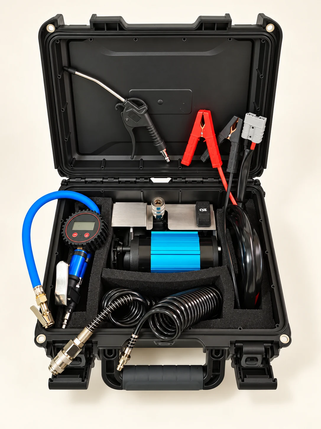 Compressor and accessories organised in the case